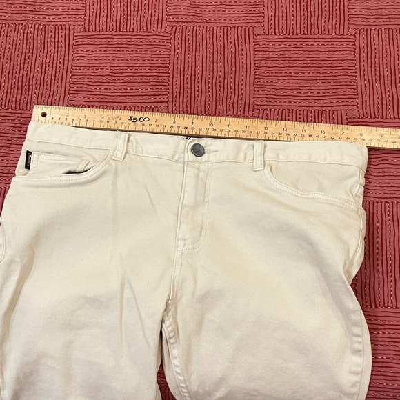 Emerica. Men’s size 36 W36L30 rise 10” skelter super slim fit jean pants - ecru - Picture 6 of 16